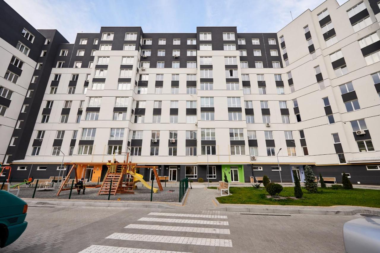 Квартира Для Вас! Вул. Голинського, 8! Apartment Lviv Exterior photo